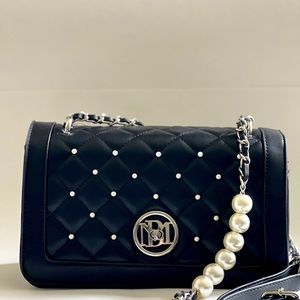 Badgley Mischka Crossbody Bag